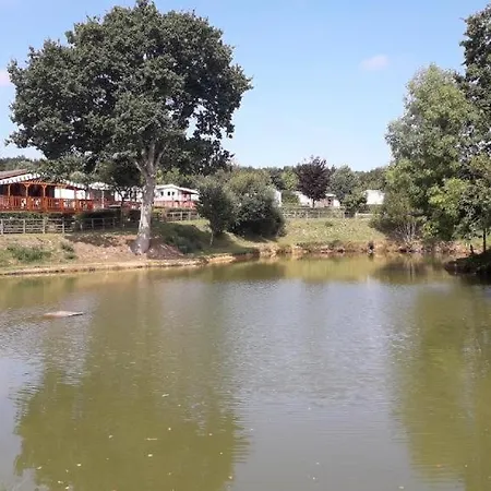 Camping Les Papillons 441 Litteau